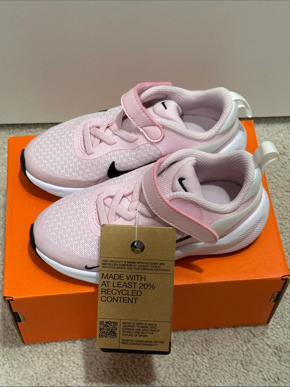 Nike Kids Pink and Black Mesh Hook-and-Loop Sneakers